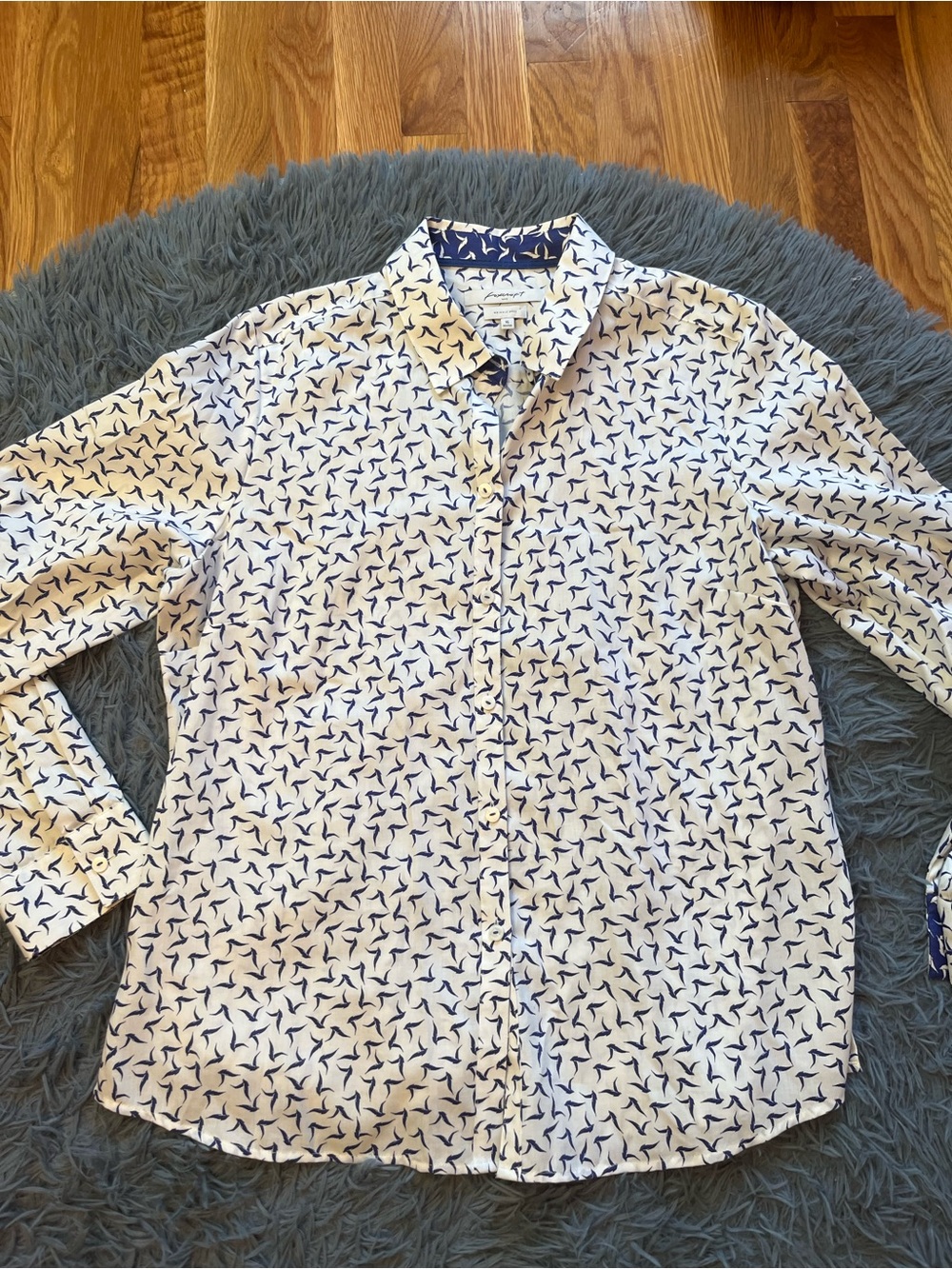 Foxcroft White Wrinkle Free Button-Up Shirt Navy Bird Print Size 16